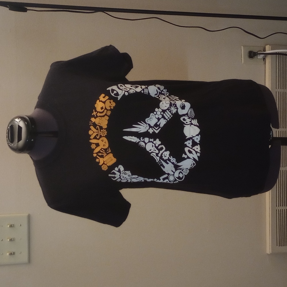 Overwatch 1 character symbol T shirt